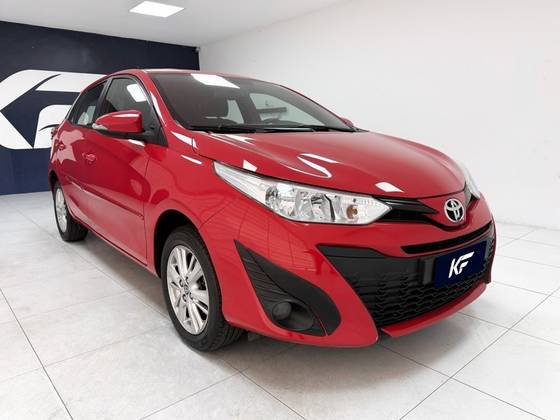 TOYOTA YARIS 1.3 16V FLEX XL PLUS TECH MULTIDRIVE TOYOTA YARIS 1.3 16V FLEX XL PLUS TECH MULTIDRIVE